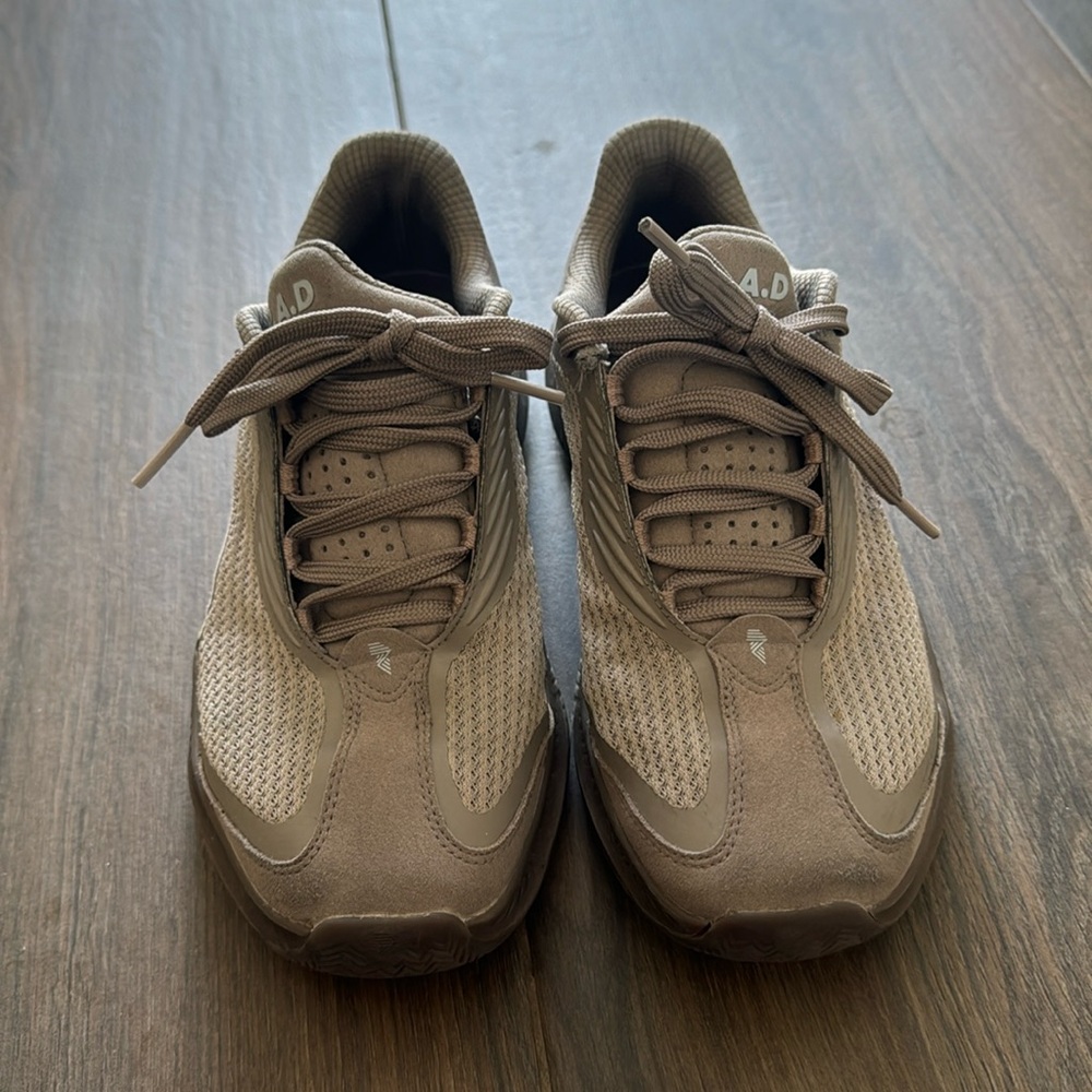 R.A.D ONE Global Training Shoes Womens Size 7 (men’s 5.5)
